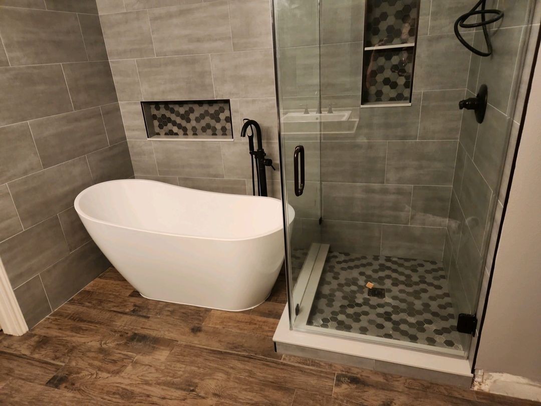 Custom Bathrooms and Showers